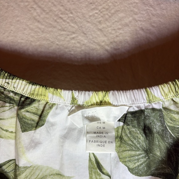 H&M Green and Yellow Leaf and Lemon Print Crop Top - Picture 3 of 4
